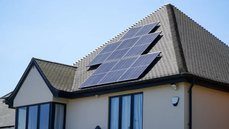 How to Properly Size a Solar Generator for Your Home