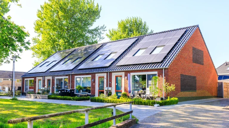 How to Choose the Best Solar Station for Your Home