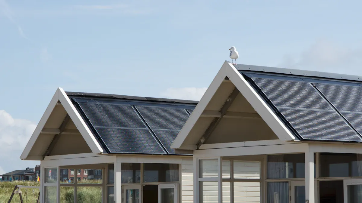 How to Build Your Own Solar Station for Off-Grid Living